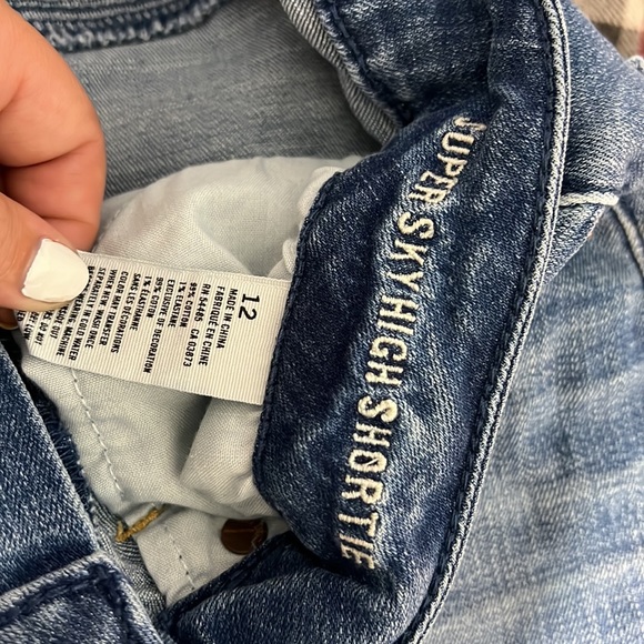 American eagle size 12 high rise shorts - Picture 4 of 5